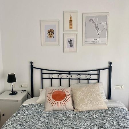 Conil Terraza Y Paz Apartment โกนิล เด ลาฟรอนเตรา ภายนอก รูปภาพ
